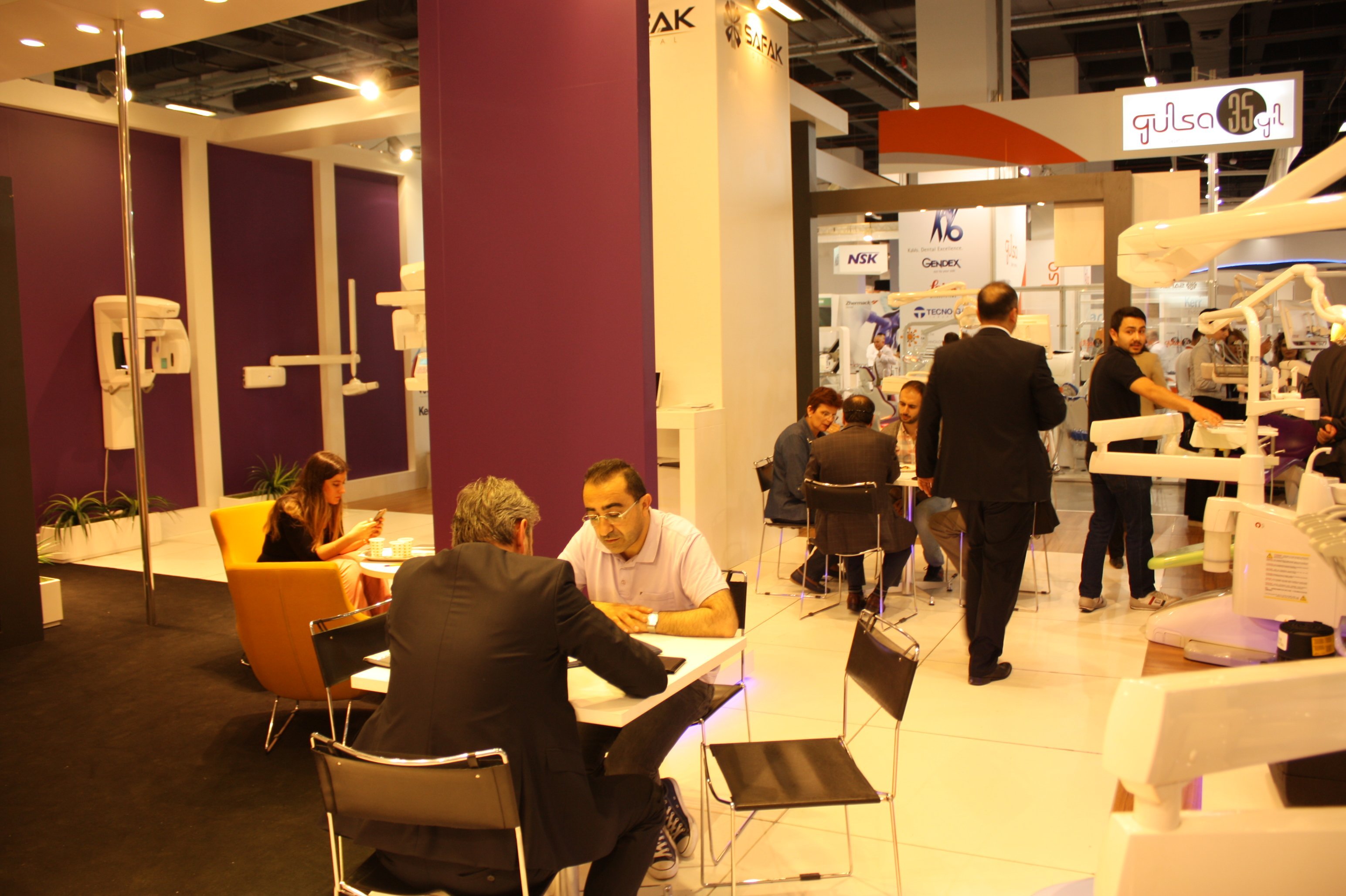 DİŞ HEKİMLERİ İÇİN FUAR